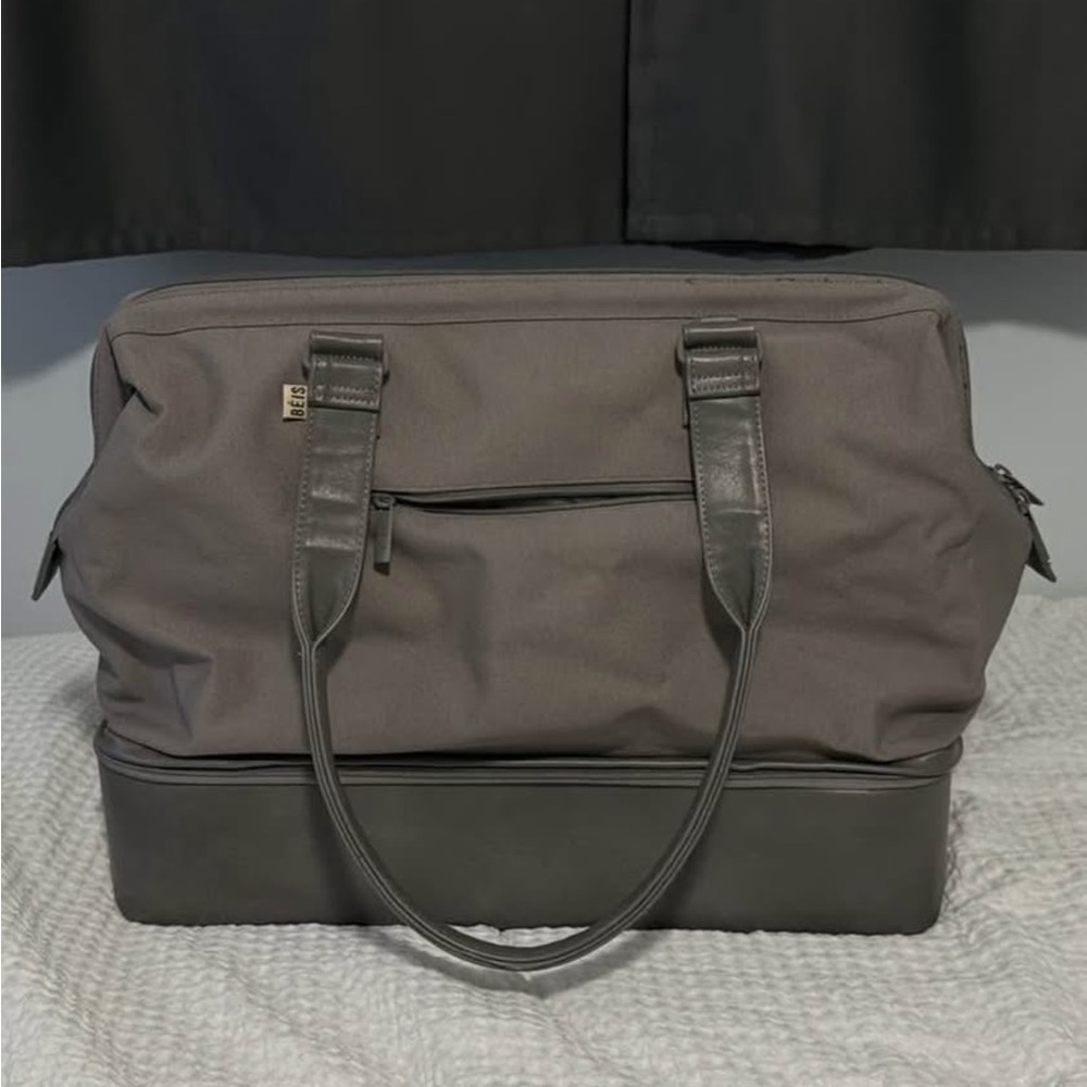 BEIS Weekender Bag- Gray